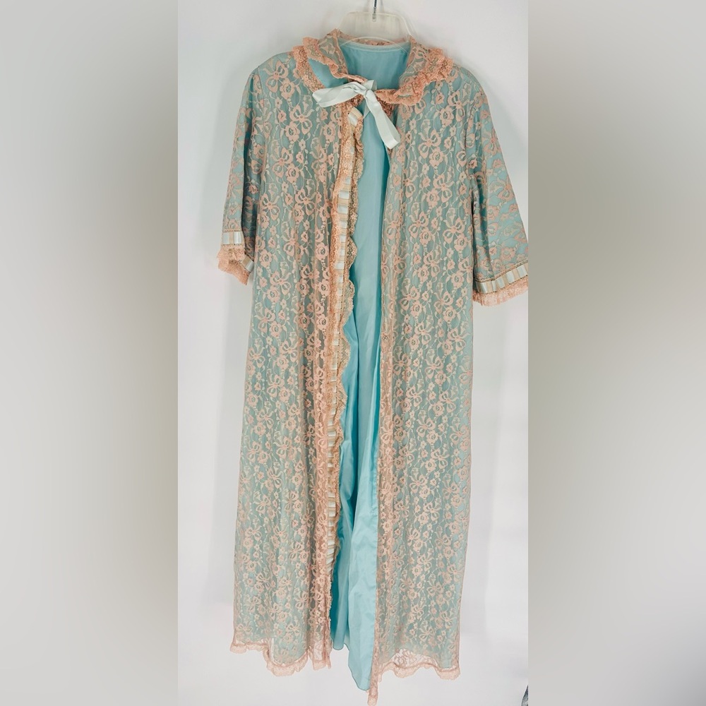 Lace Robe Kimono with Blue and Pink Accents and Ties Odette Barsa Vintage